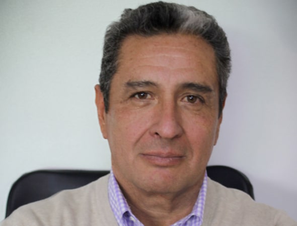 Víctor Jara, Gerente General de Grupo Lampa